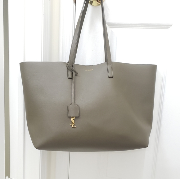 ***SOLD***Saint Laurent Large Leather Shopper Tote in Khaki - Picture 2 of 16